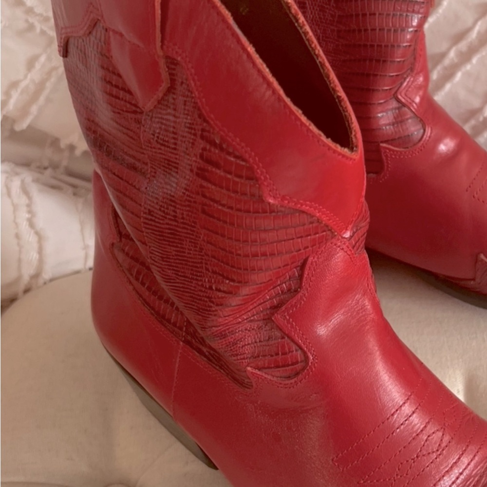 Beautiful red Brazilian leather pointy cowboy ankle boot.